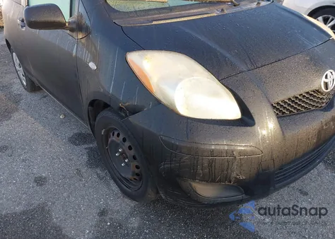 2010 Toyota Yaris z USA, uszkodzony, nr VIN JTDJT4K38A5301825